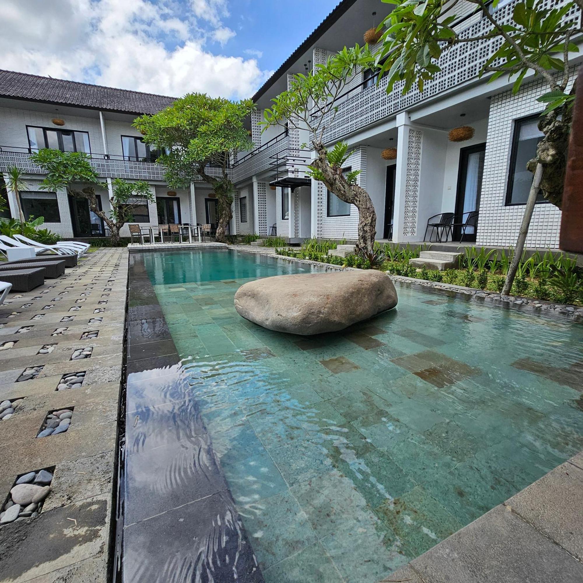 Chandi Hotel Ubud Kültér fotó